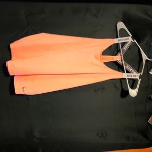 Woman's Nike Tank Top